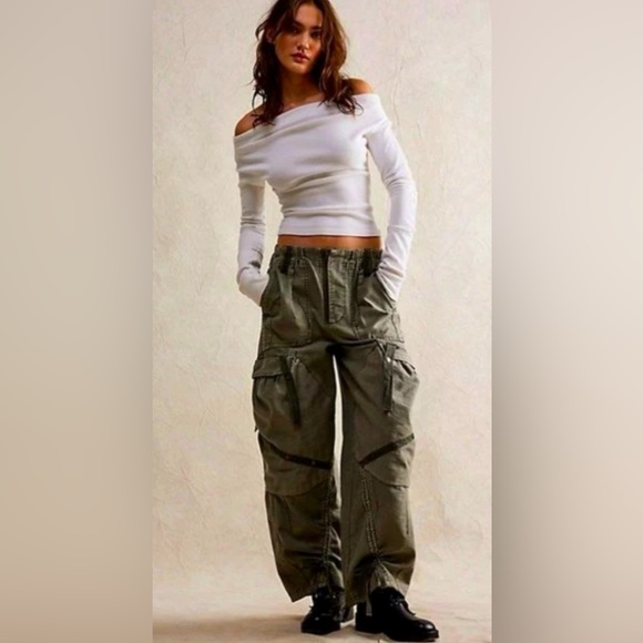 🔥Free People Everglades Utility Barrel Cinch Pants In Mulled Basil We The Free - Picture 3 of 15